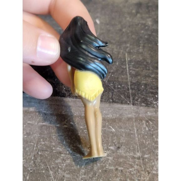 Mini Pocahontas Native American princess Disney toy figure - Picture 3 of 3